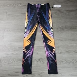 YogiRu Free Abstract Yoga leggings size XS
